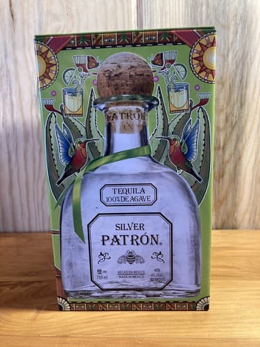 Patron Silver Limited Edition 2023 Collectable Tin Sergio Perez Love Of Mexico - Thumbnail 2