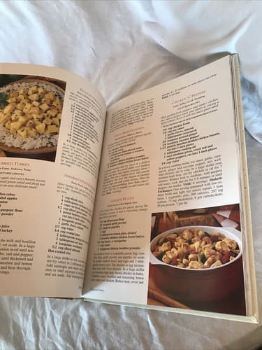 Taste of Home 30-Minute Cookbook Excellent Condition - Thumbnail 3