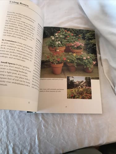 Better Homes and Gardens: Roses : The Gardener's Collection Excellent Condition - Thumbnail 4