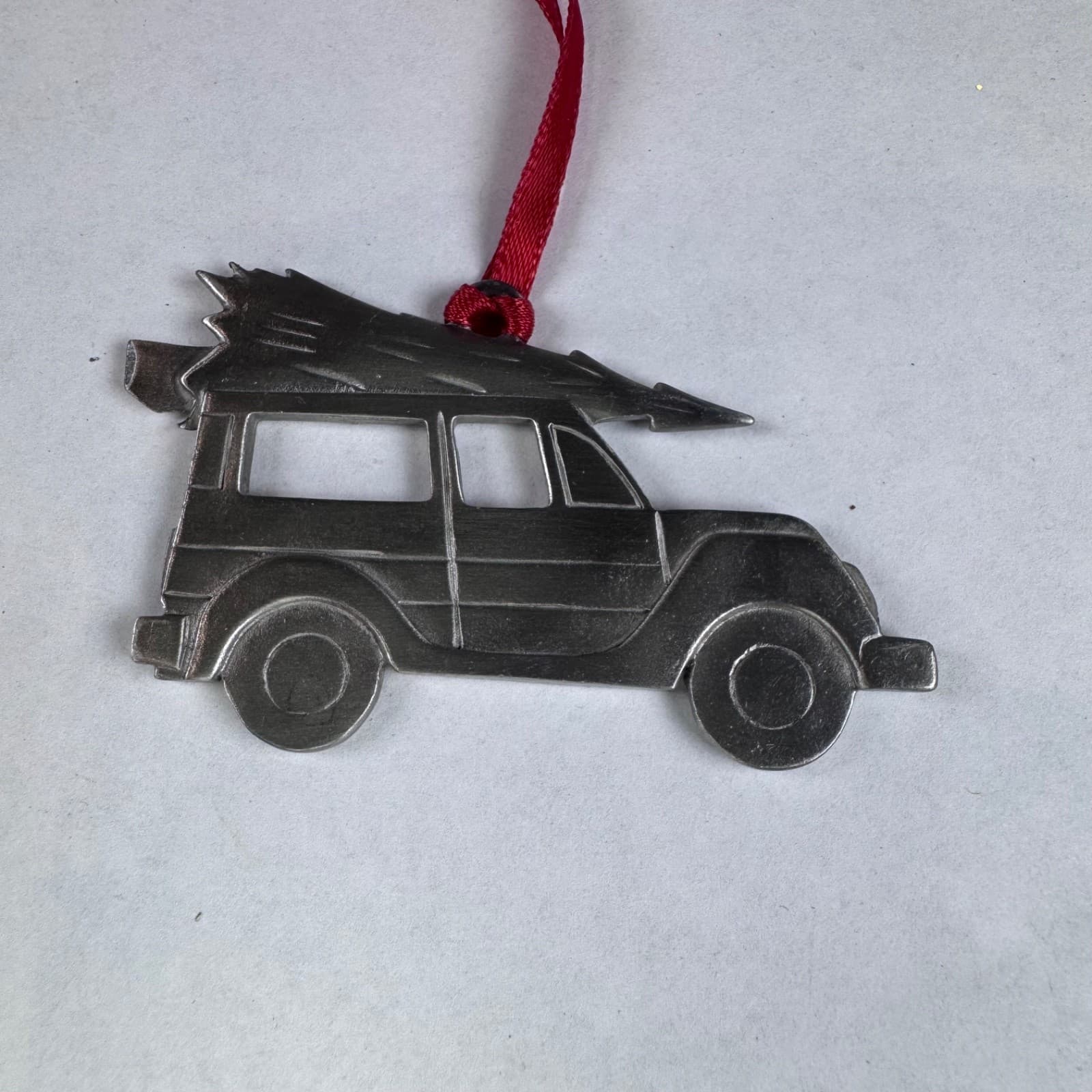 Christmas Holiday Tree Ornament Silver Metal SUV Car with Tree