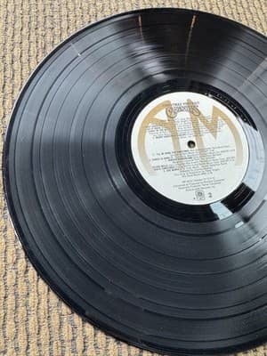 Carpenters Christmas Portrait 1978 Reissue LP A&M Records Vinyl Album SP-3210 - Thumbnail 9