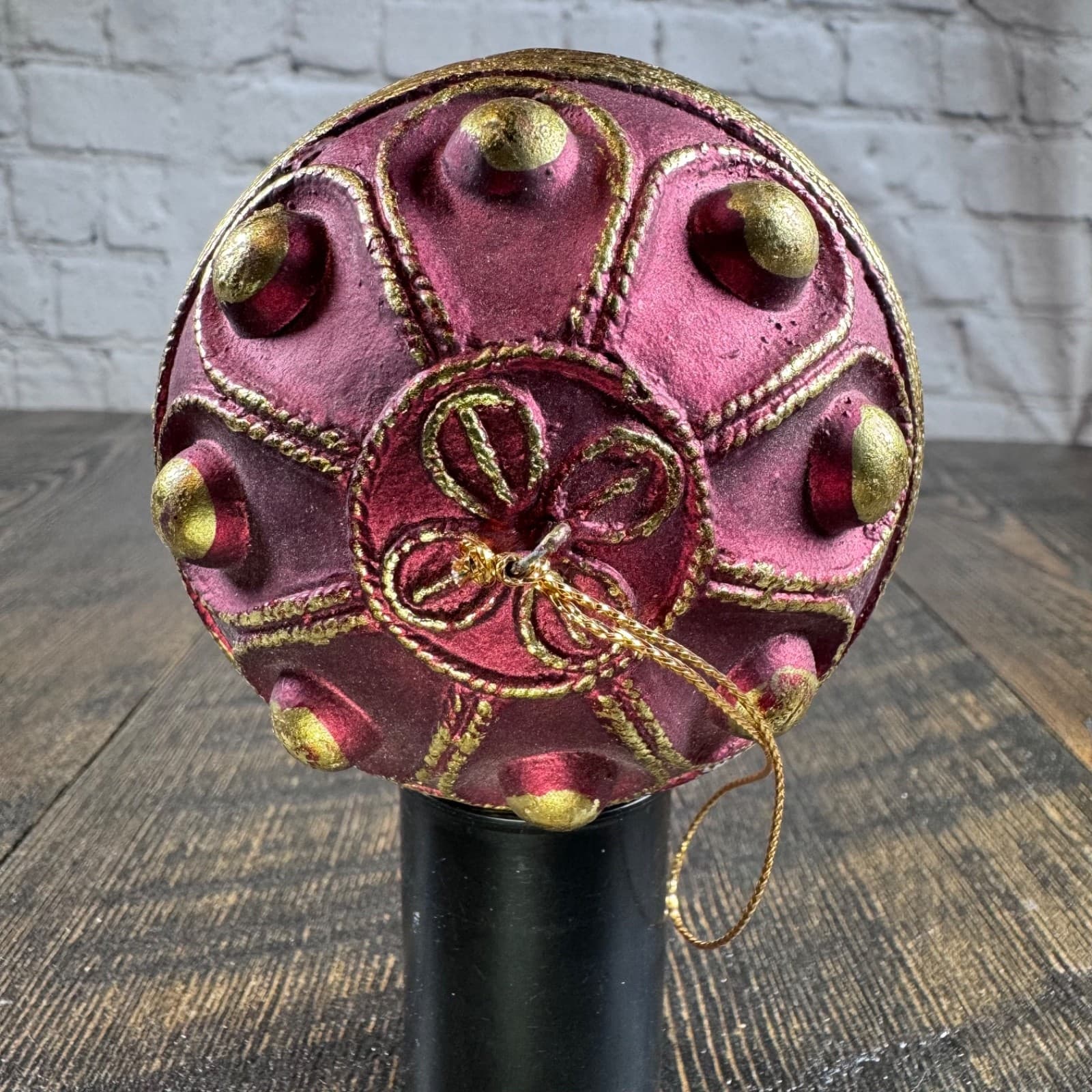 VTG Christmas Holiday Ornament Globe Ball Dark Red with Gold - Thumbnail 7