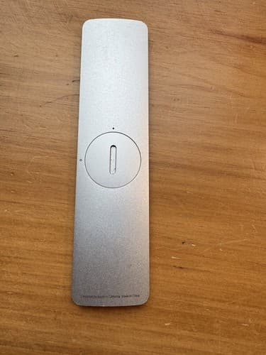 Apple TV 3 Media Streamer - Black, Wi-Fi + Ethernet 8gb Tested A1469 Cables - Thumbnail 8