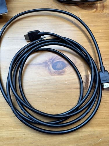 Apple TV 3 Media Streamer - Black, Wi-Fi + Ethernet 8gb Tested A1469 Cables - Thumbnail 14