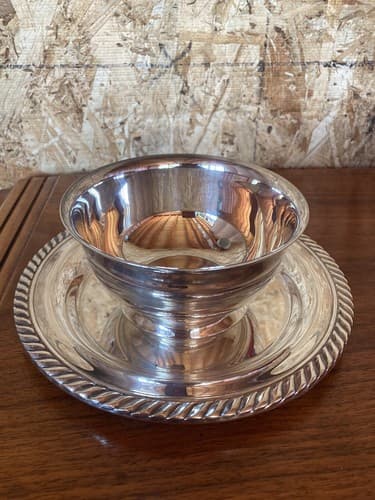 Vintage Wm.A Rogers Silver Plated Dip Bowl with attached saucer Dish