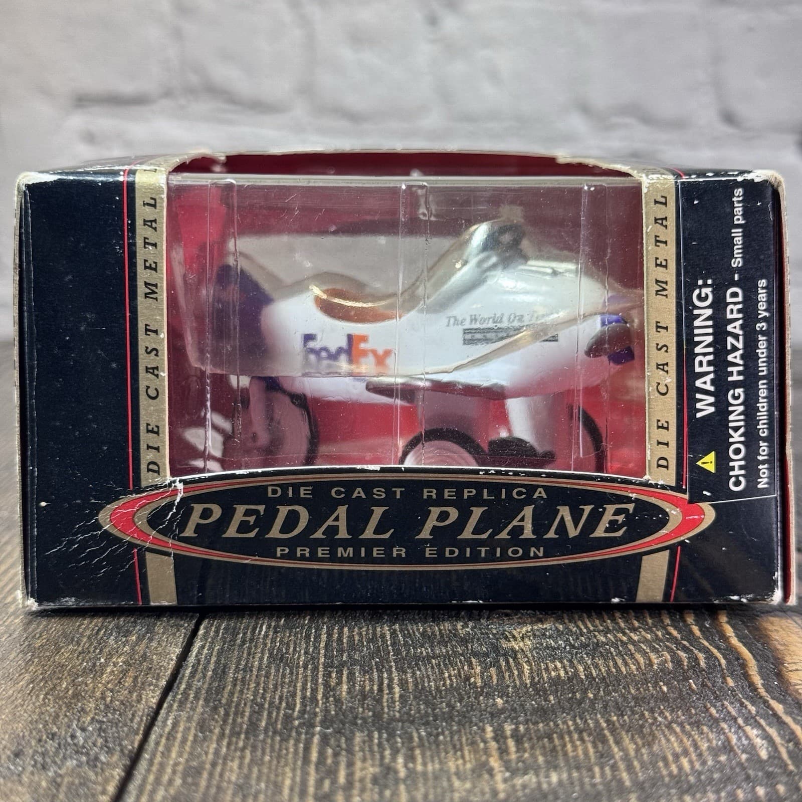 4” FEDEX Die cast metal collectible toy pedal plane airplane airline - Thumbnail 2