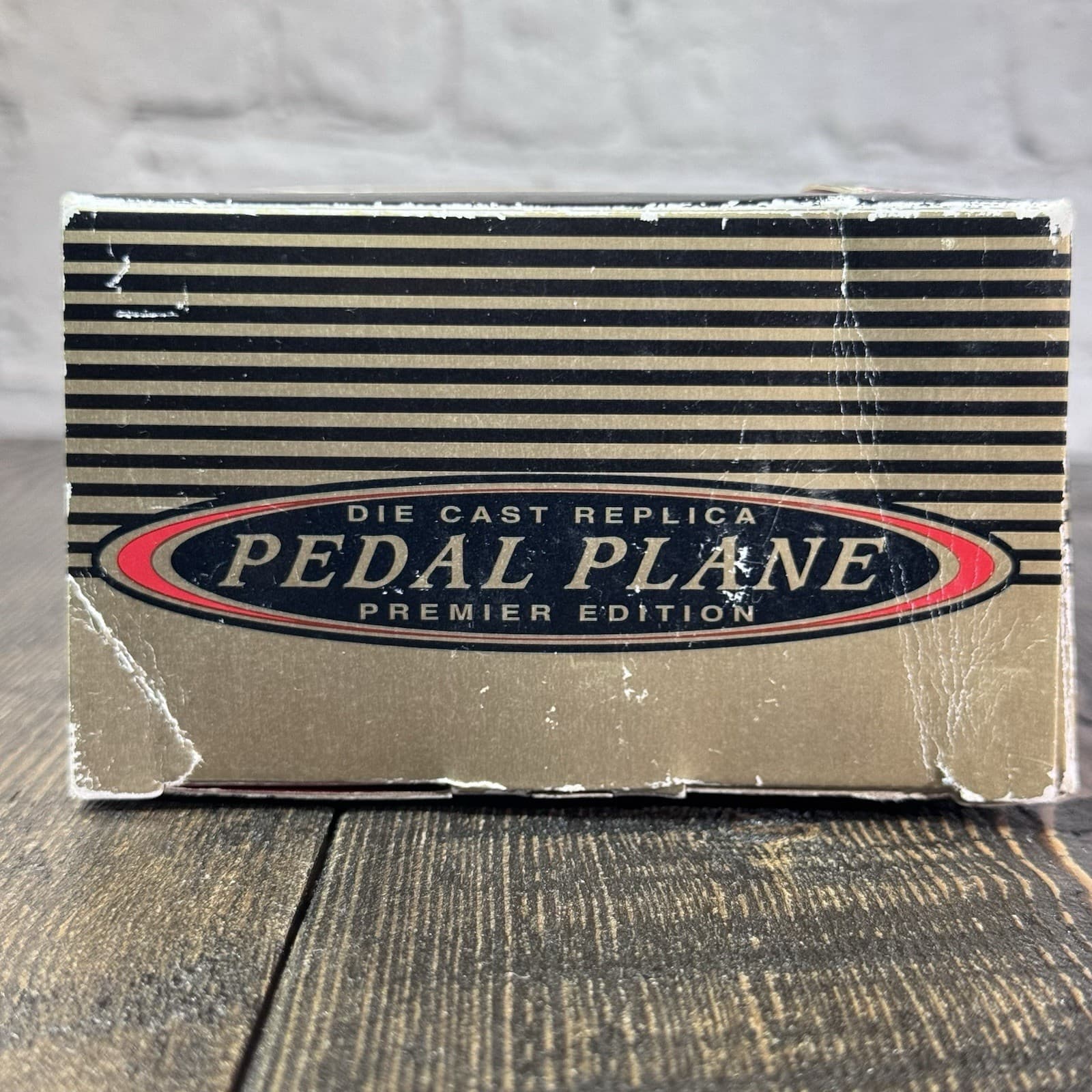 4” FEDEX Die cast metal collectible toy pedal plane airplane airline - Thumbnail 3
