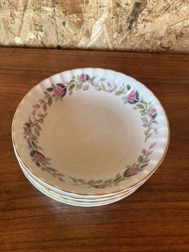4 Vintage Creative Fine China Regency Pink Rose Fruit Bowls 5.5" Japan 2345