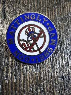 Don Mattingly New York Yankees Hat Lapel Tie Pin Baseball Round 1985 MVP