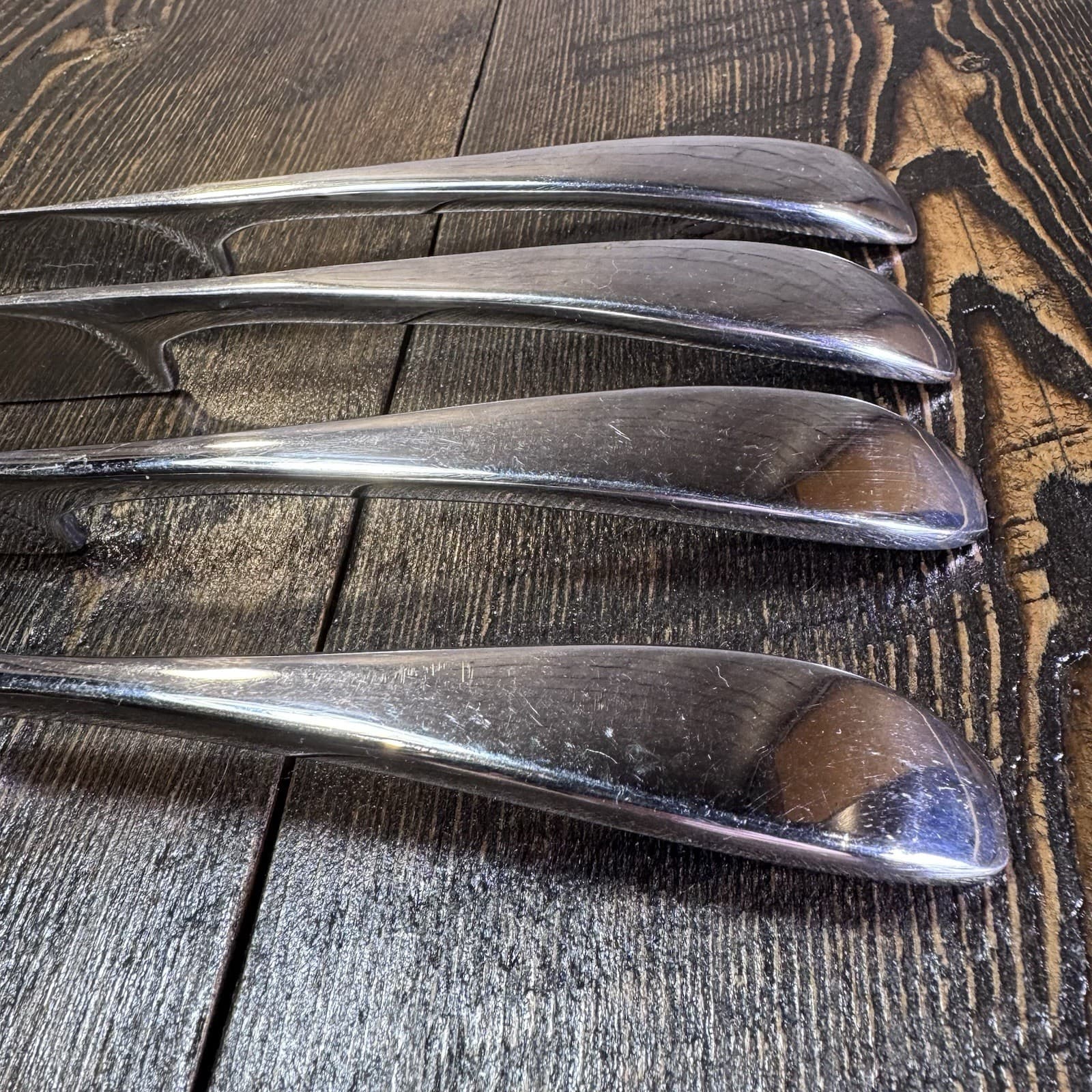 Set Of 4 Modern Stainless Knives - Standing Knife - Heavy Weight Dinner Knife - Thumbnail 5