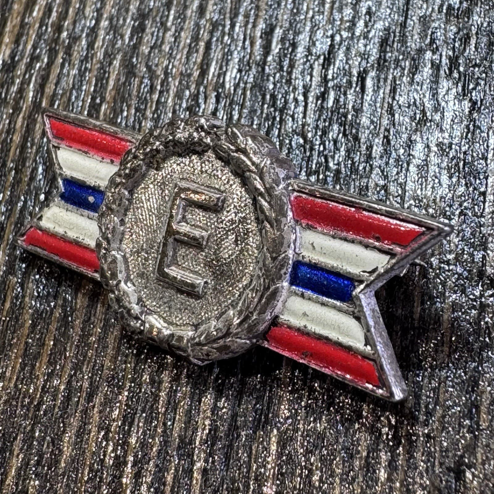 Vintage WWII Army Navy Production Award E Pin Sterling Silver - Thumbnail 3