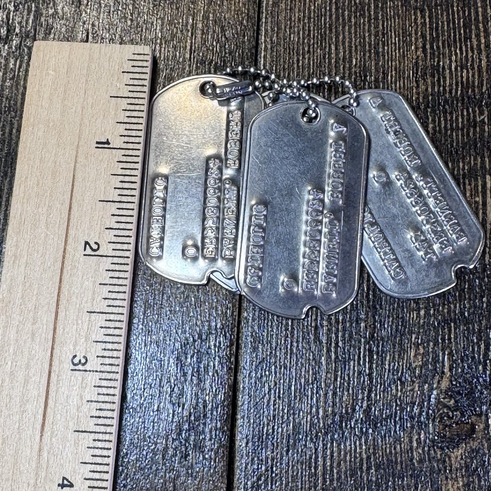 Set Of 4 WWII US Catholic Robert A Barnett soldier ID dog tags Military Notched - Thumbnail 10