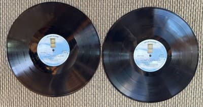 Joni Mitchell-Lot Of 3 Vinyl LP Records-Includes Double Album - First Pressings! - Thumbnail 21