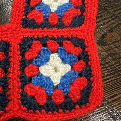 Christmas Stocking Granny Square Handmade Crochet Knit Vintage Red White Blue - Thumbnail 7