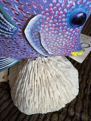 Vintage Nature Crafts Hand Carved And Painted Wood Fish Sculpture “Sailfin Tang” - Thumbnail 12