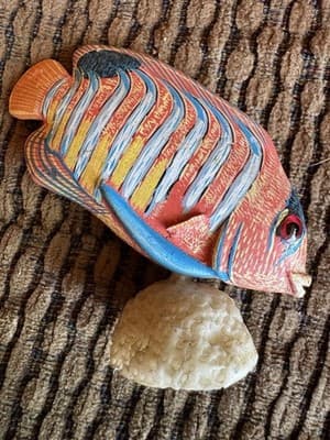 Small Vintage Nature Crafts Hand Carved And Painted Wood Fish Sculpture - Thumbnail 6