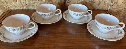 4 VINTAGE CREATIVE FINE CHINA #2345 JAPAN Tea Cups And Saucers Plate Pink Floral
