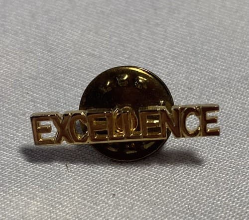 American Airlines AA Lapel Hat Tie Pin Vintage Agent Excellence Award