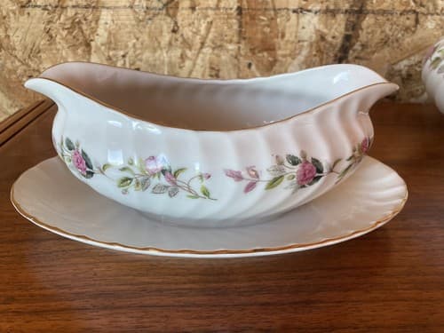 Creative Fine China Japan 2345 Regency Rose Gravy Boat Attached Underplate