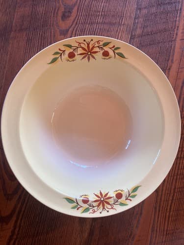 Serving BowlTaylor Smith Taylor Swiss Provincial 8 3/4” Yellow Antique 1952