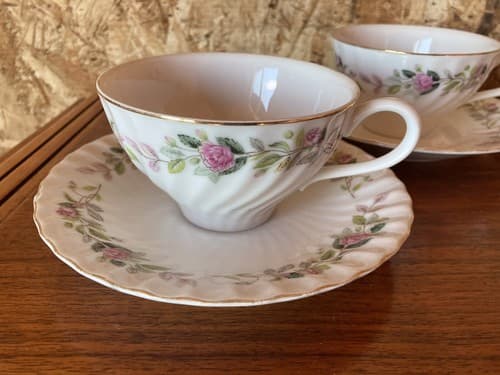 4 VINTAGE CREATIVE FINE CHINA #2345 JAPAN Tea Cups And Saucers Plate Pink Floral - Thumbnail 2
