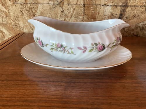 Creative Fine China Japan 2345 Regency Rose Gravy Boat Attached Underplate - Thumbnail 2
