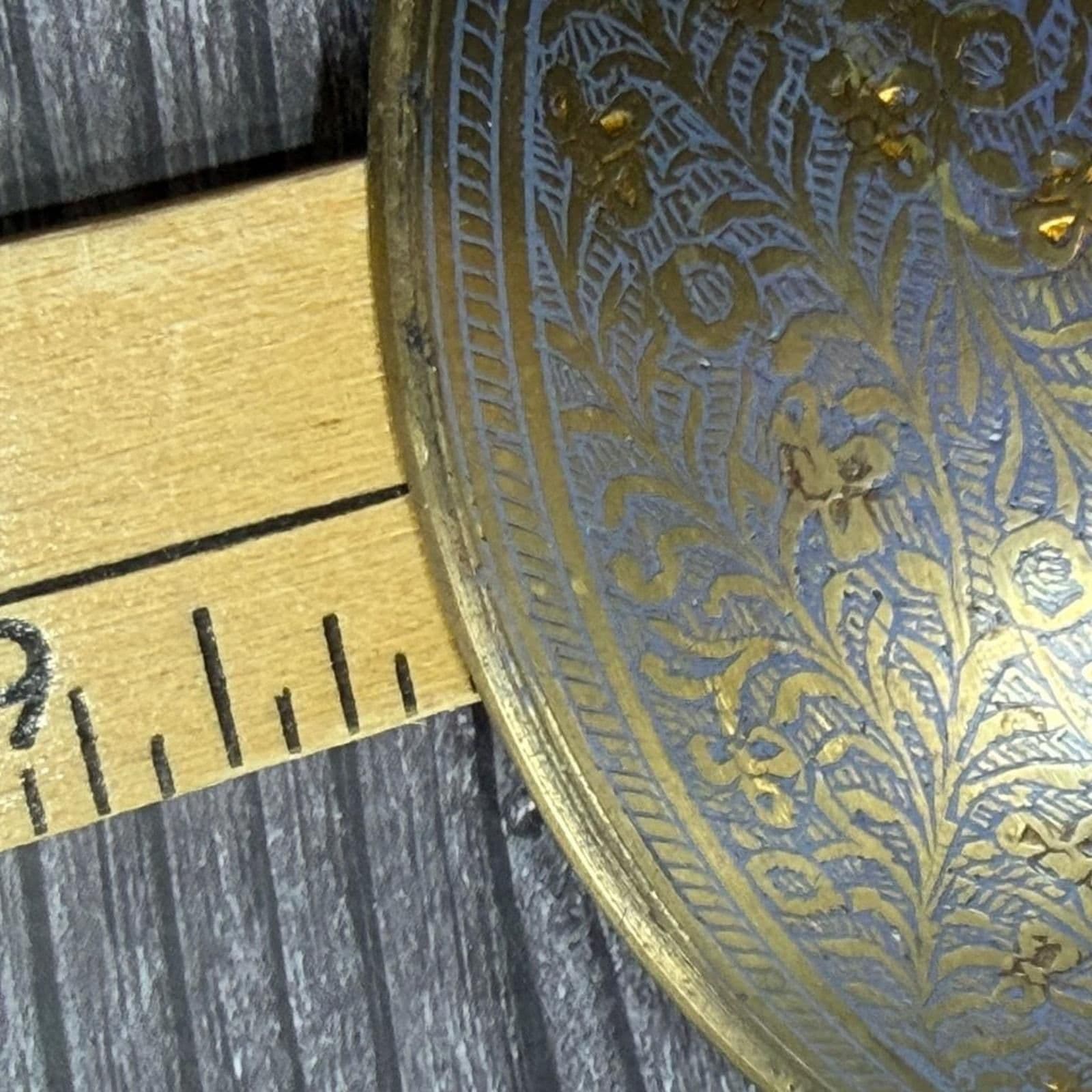Vintage Etched Brass Pedestal Bowl with Floral Engravings - Thumbnail 8