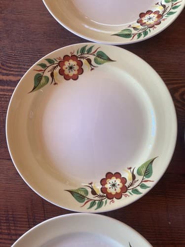 6 Plate Taylor Smith Taylor Swiss Provincial 7 1/4” Yellow Antique 1952 Plates - Thumbnail 5
