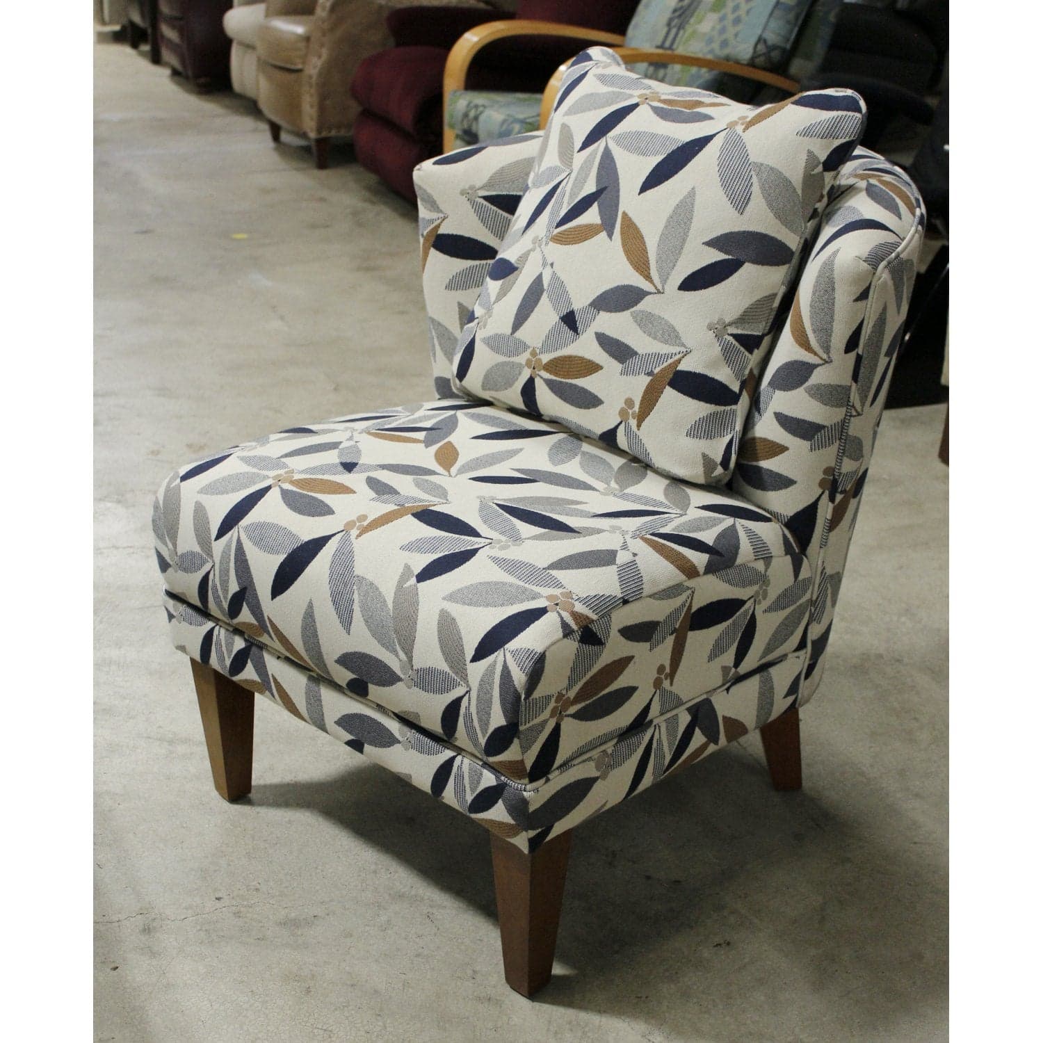La-Z-Boy Tapestry Chair w/Pillow - Blue - Thumbnail 4