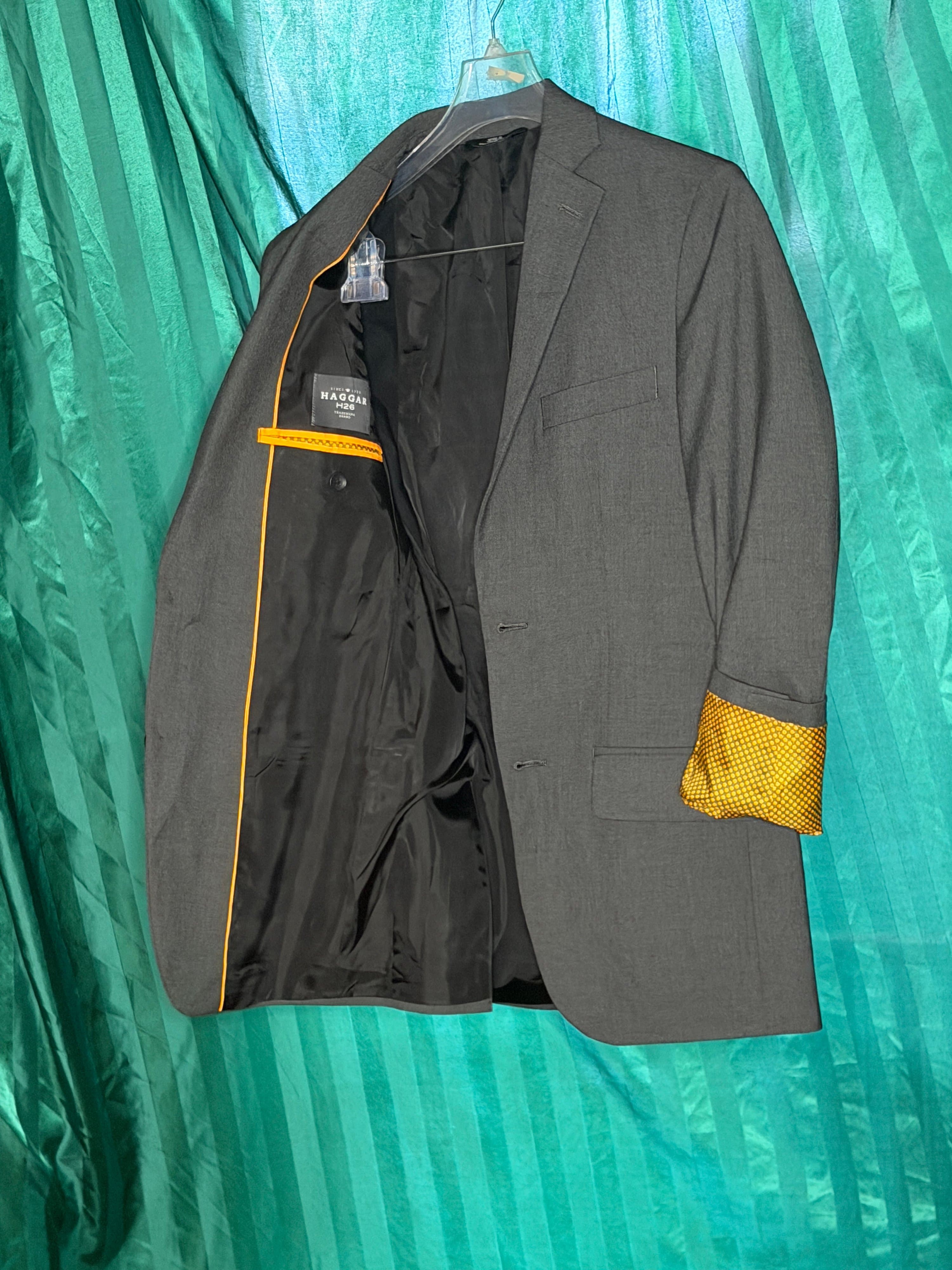 Haggar Men's Gray Modern Blazer 34R with Patterned Lining - Thumbnail 3