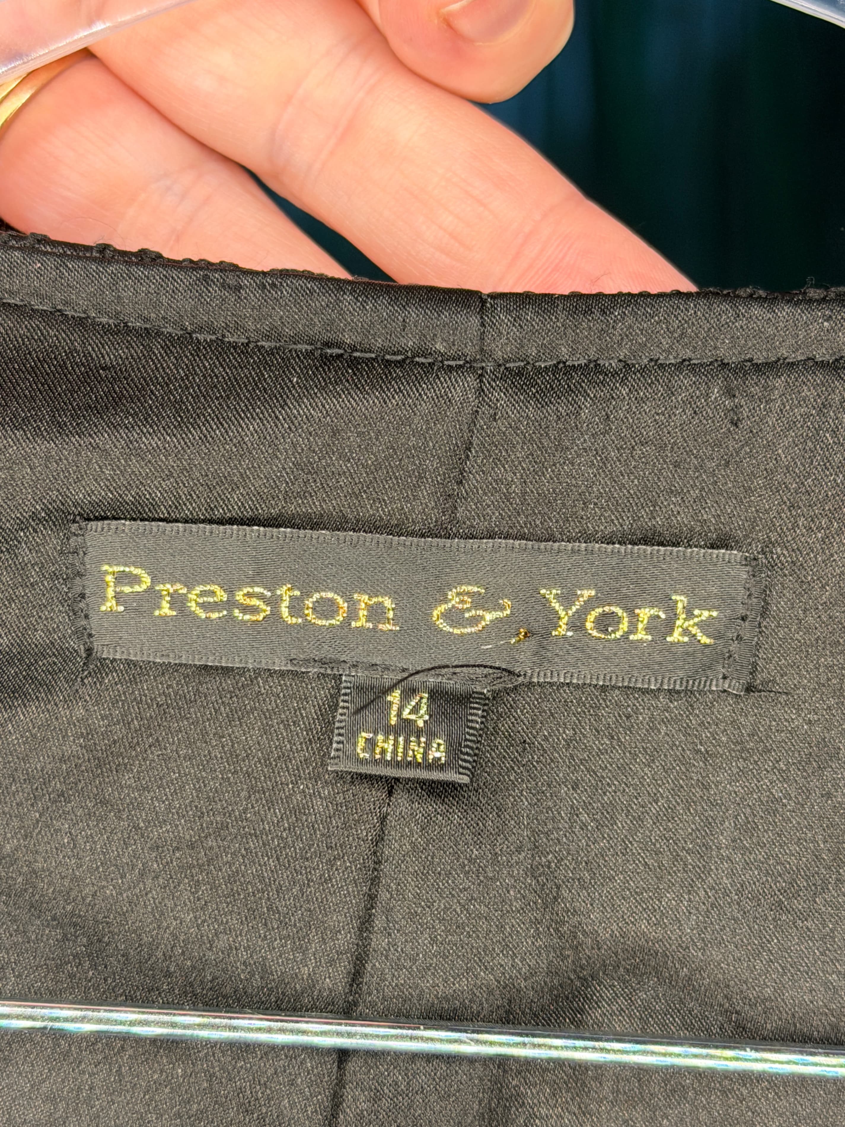 Preston & York Black Floral Blazer Size 14 - Thumbnail 2