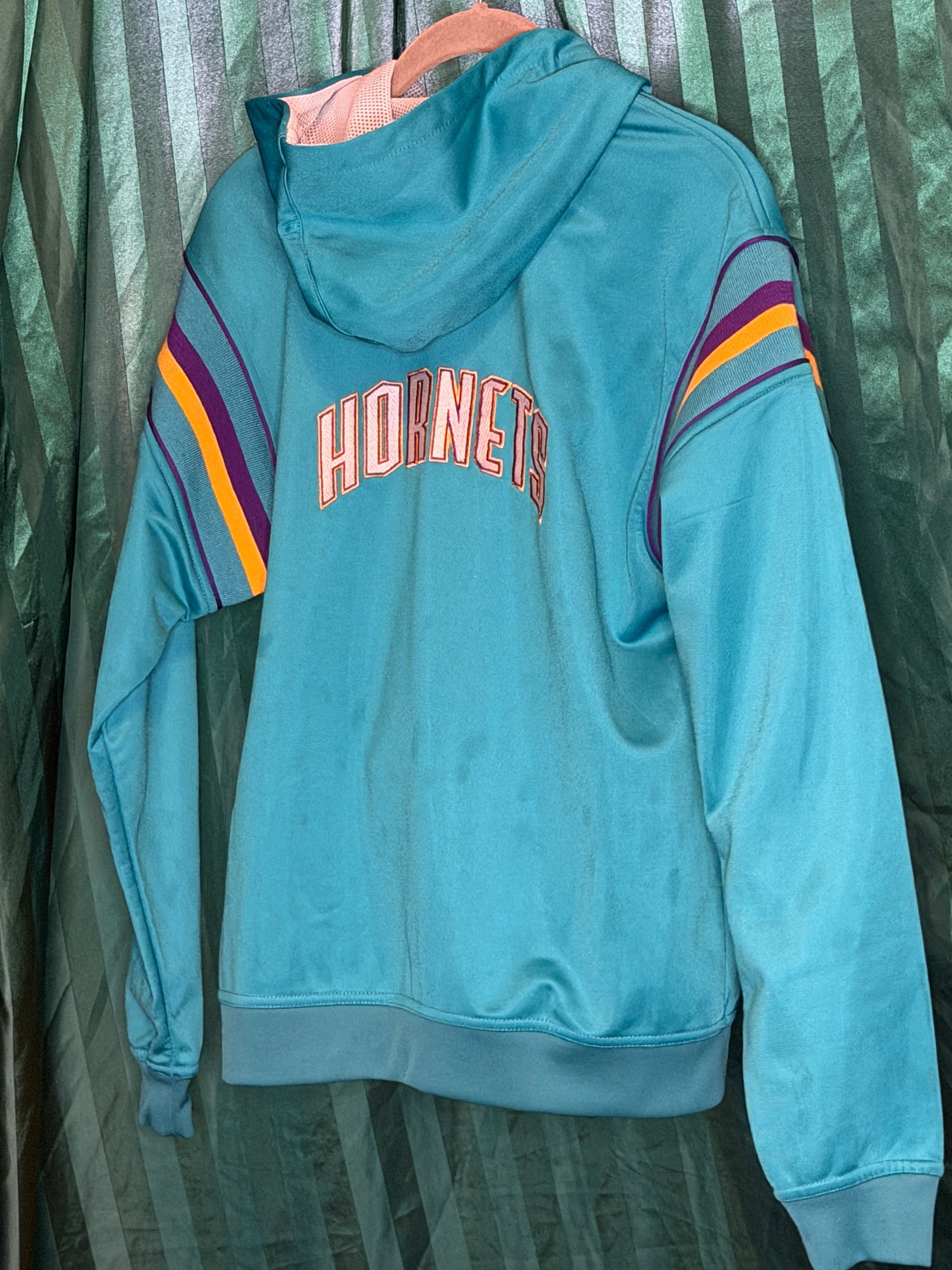 VINTAGE Adidas New Orleans Hornets Hoodie KIDS Large - Thumbnail 4