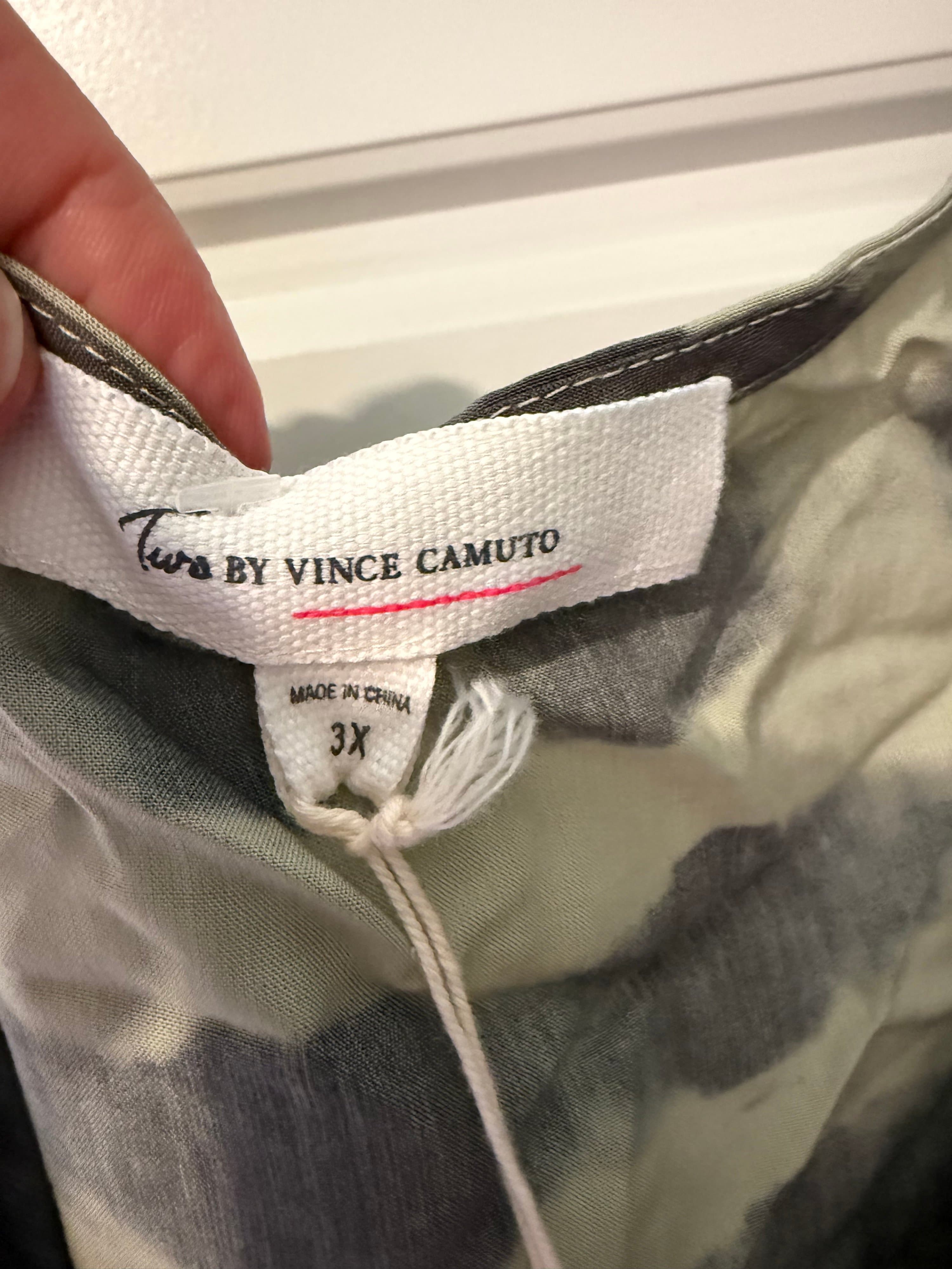 Two by Vince Camuto Tie-Dye Maxi Dress 3X - Thumbnail 2