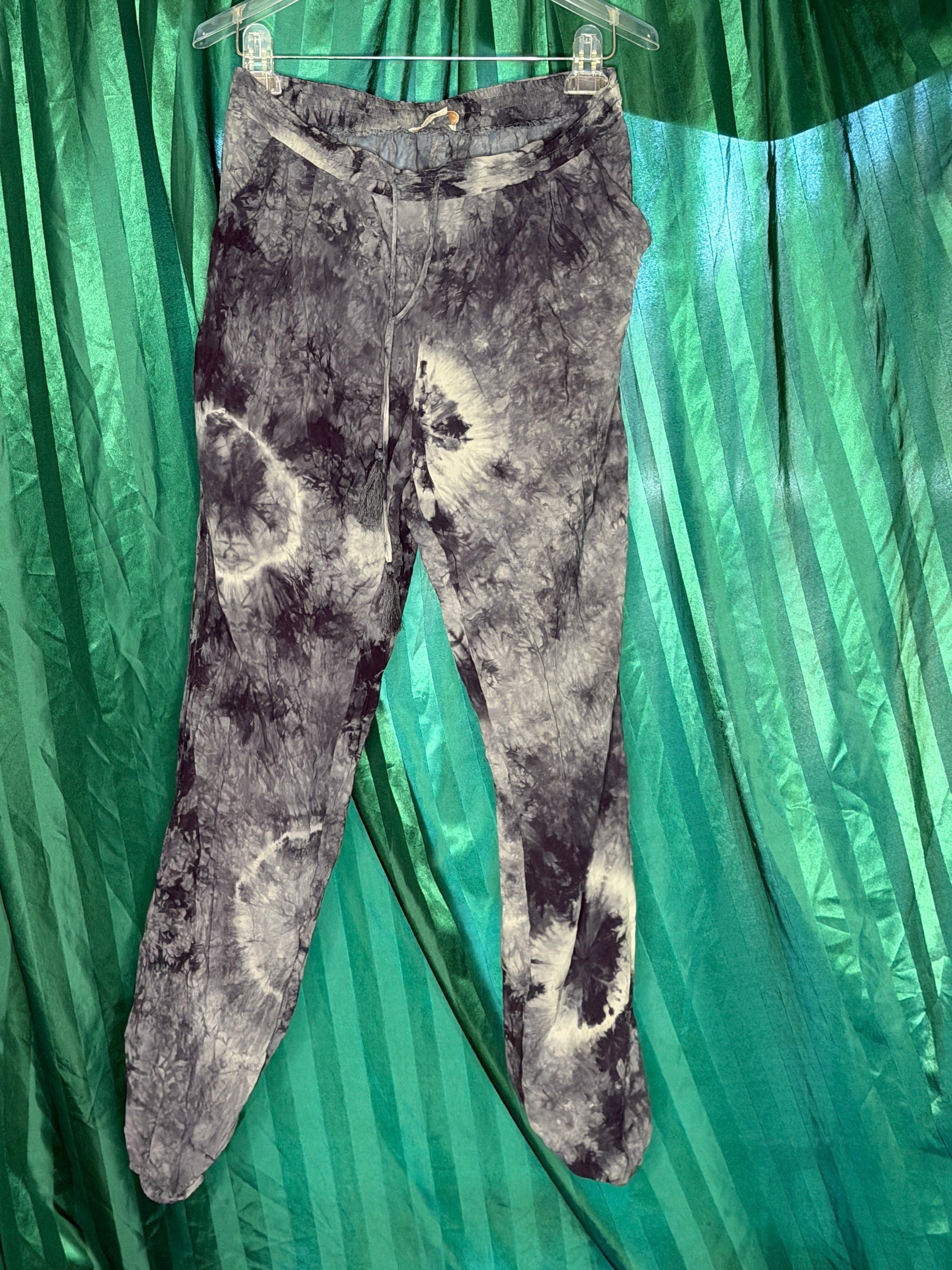 Oliveaceous Tie-Dye Rayon Pants Size M - Thumbnail 2