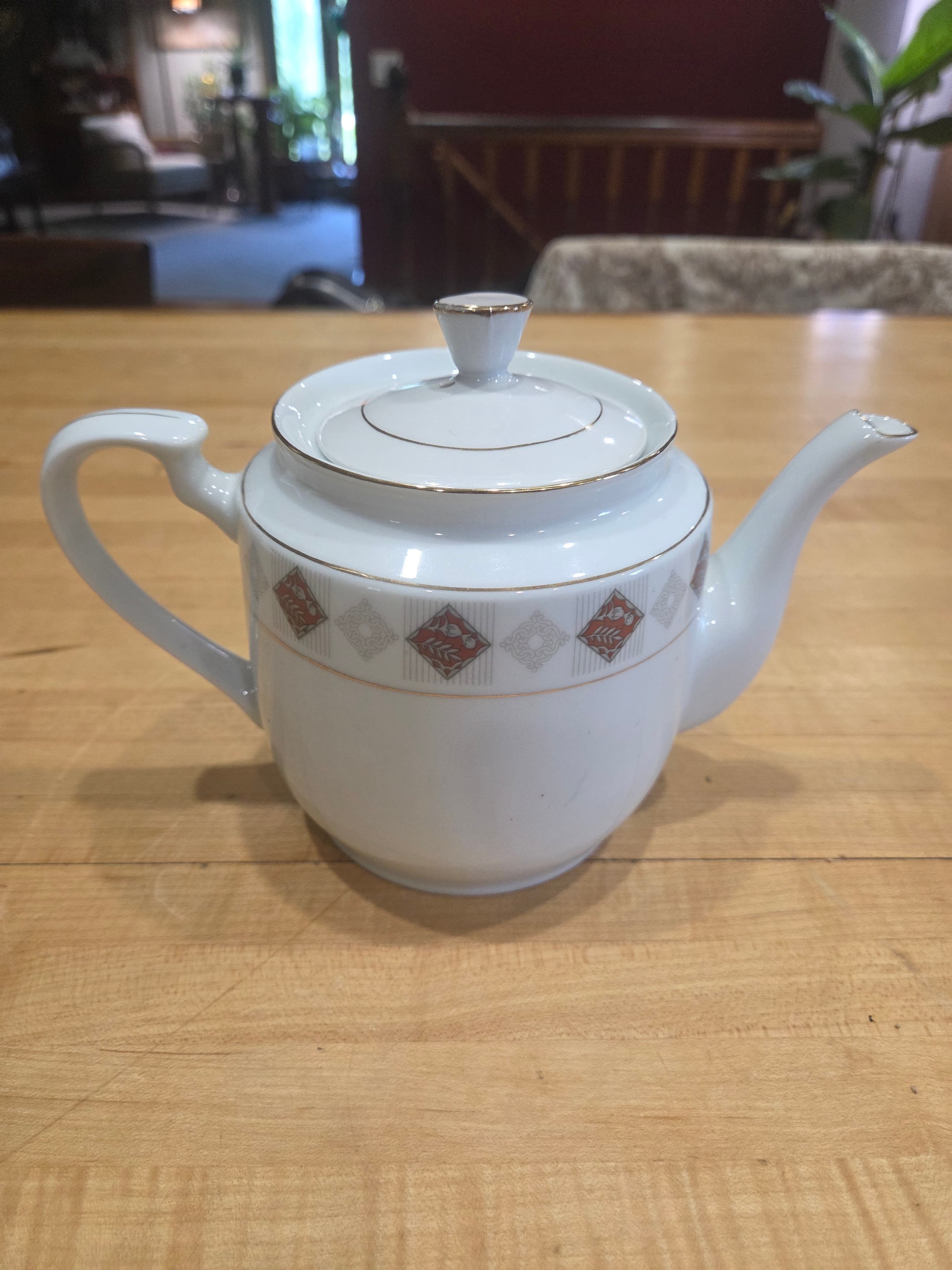 Vintage Guoguang Fine China Geometric Gold Rimmed Teapot with Lid - Thumbnail 2