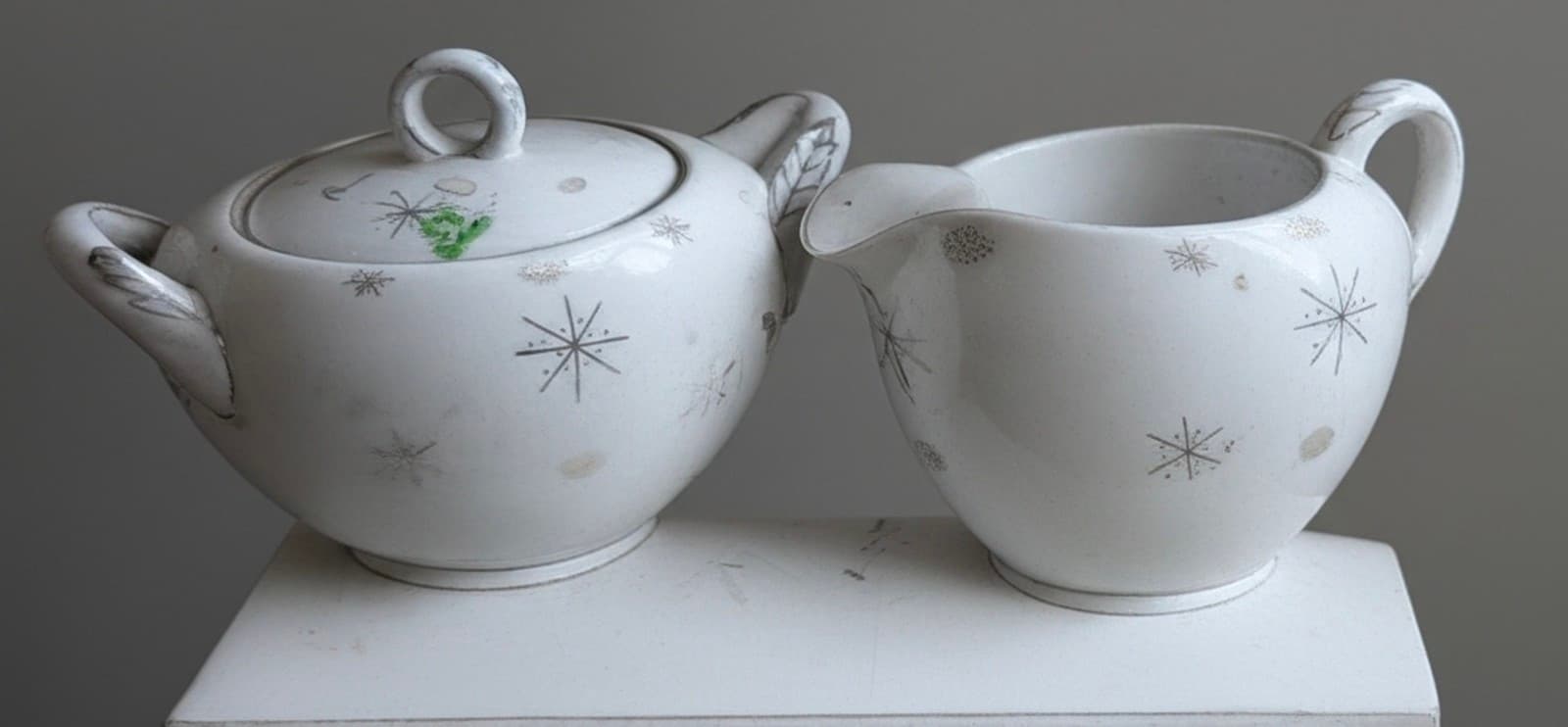 Creative Fine China Platinum Starburst Covered Sugar Bowl & Creamer Set 1014