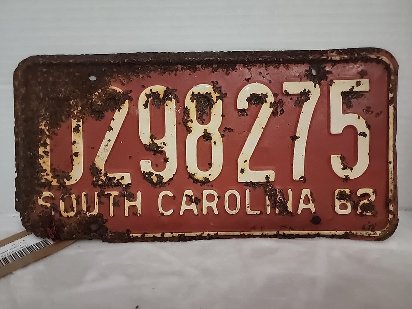 1962 South Carolina License Plate All Original Fair Condition D298275