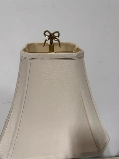 Vintage Stiffel Regency Brass And Taupe Enamel Lamp With Cream Shade - Thumbnail 4