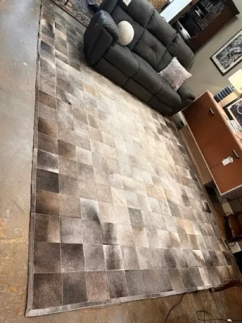 10 X 14 Restoration Hardware Potrero Hide Patchwork Grey Rug - Thumbnail 2