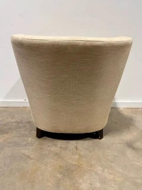 Beige Sloped Arm Living Room Chair with Ottoman - Thumbnail 4