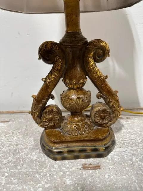 Ornate Distressed Scroll Base Desk Lamp with Embroidered Shade - Thumbnail 3