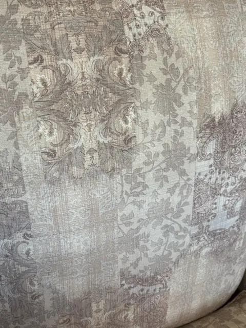 Classic Concepts Muted Pattern Low Air Chair - Thumbnail 5
