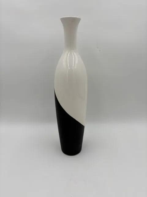 Black And White Bottle Neck Vase