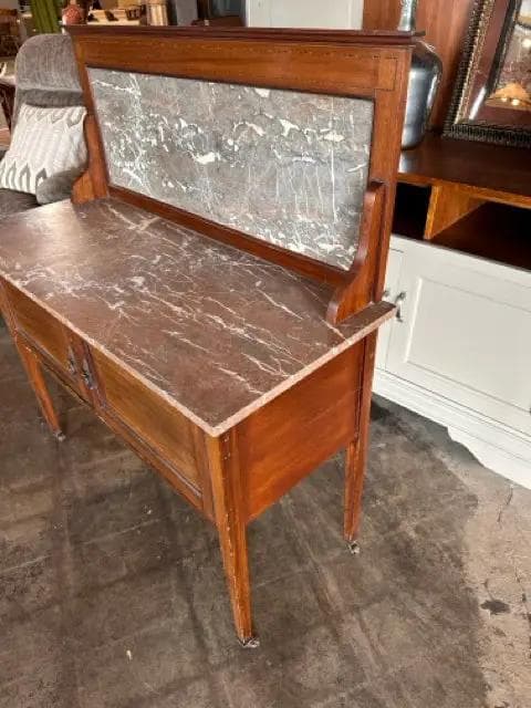Early 20th Century Marbletop Washstand - Thumbnail 2