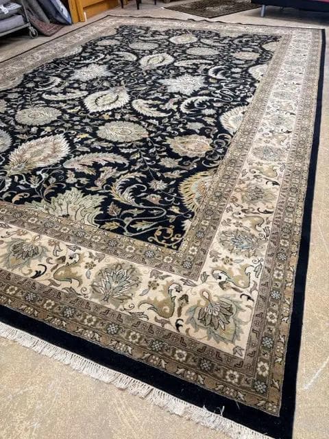 17'8 x 12' Hand Knotted Persian Rug - Thumbnail 2