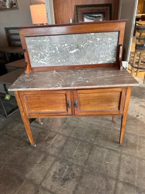 Early 20th Century Marbletop Washstand