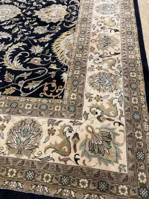 17'8 x 12' Hand Knotted Persian Rug - Thumbnail 3