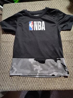 NBA Basketball T-Shirt/Shorts Kids Boy's Medium (4) Black Camo Print Active Tee