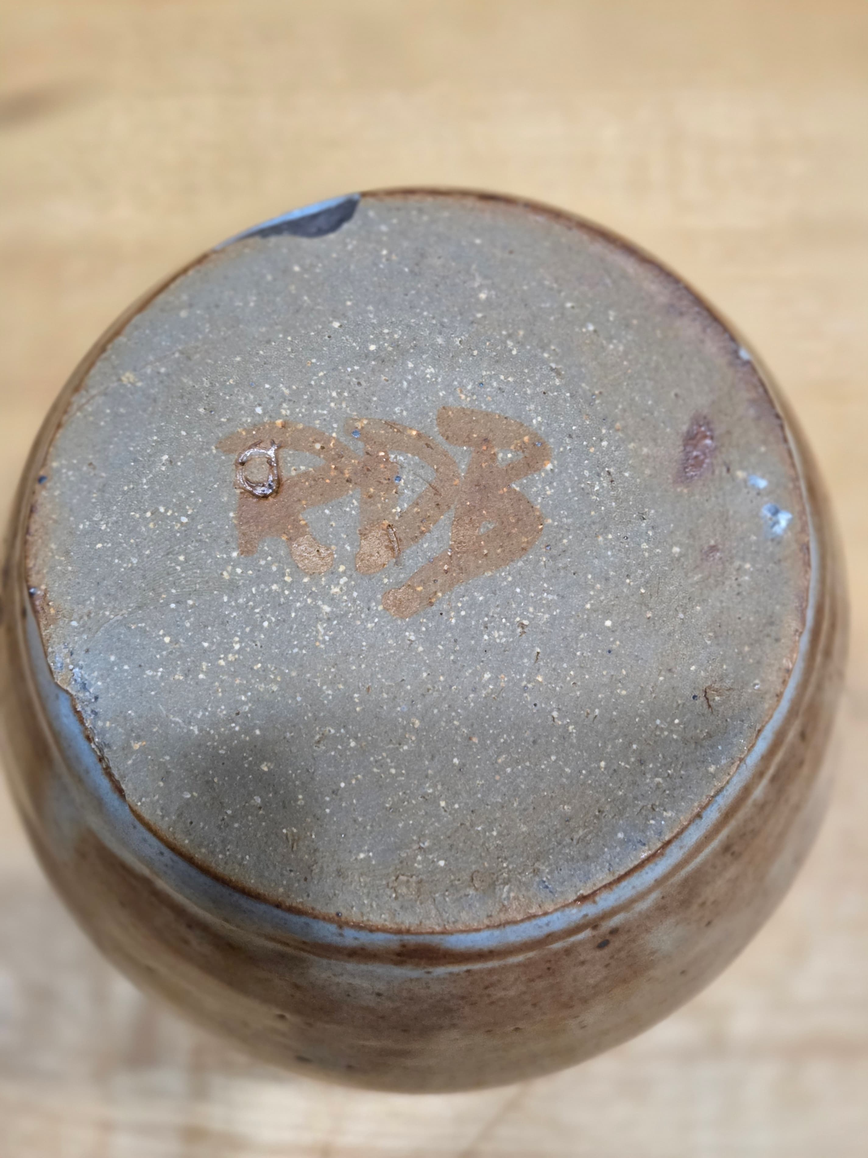 Vintage RDB Signed Speckled Stoneware Studio Pottery Vase Mug - Thumbnail 3