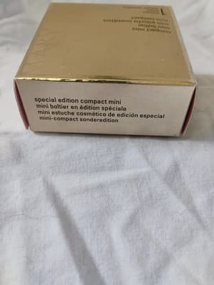Mary Kay 50th Anniversary Mini Compact – Limited Edition – New in Box - Thumbnail 4